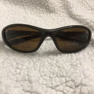 Men’s sunglasses.